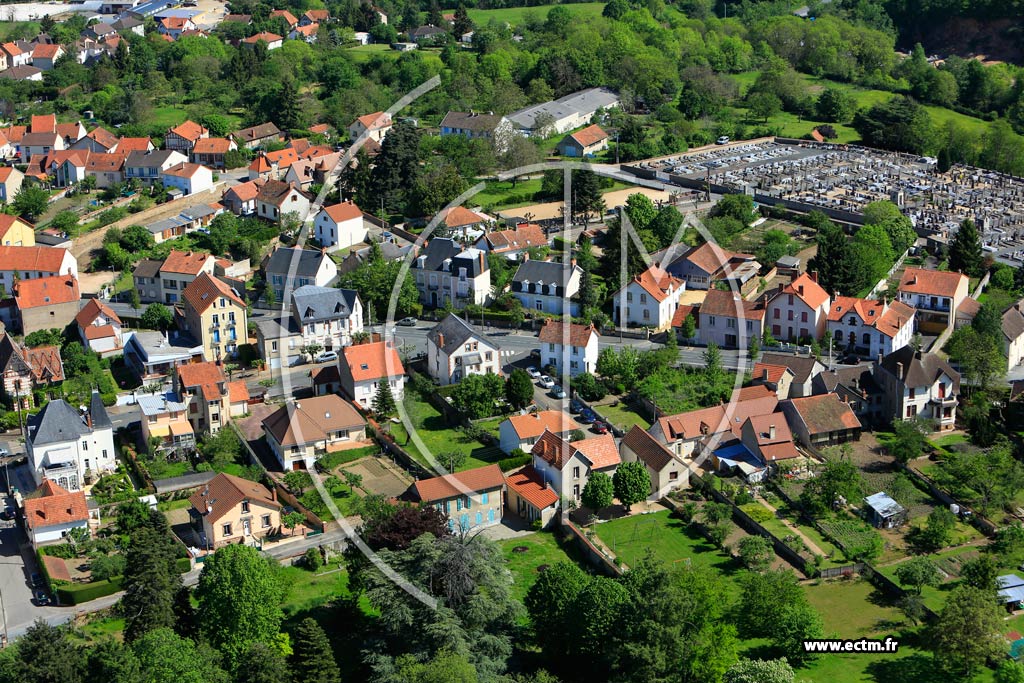 Photo arienne de Nris-les-Bains