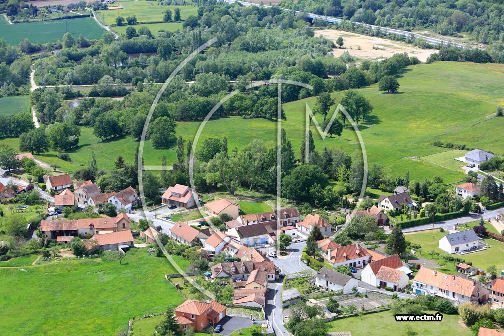 Photo arienne de Saint-Victor (Les Varennes)