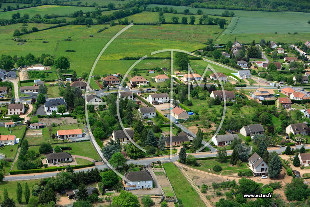 Photo arienne de Saint-Victor (Perreguines)
