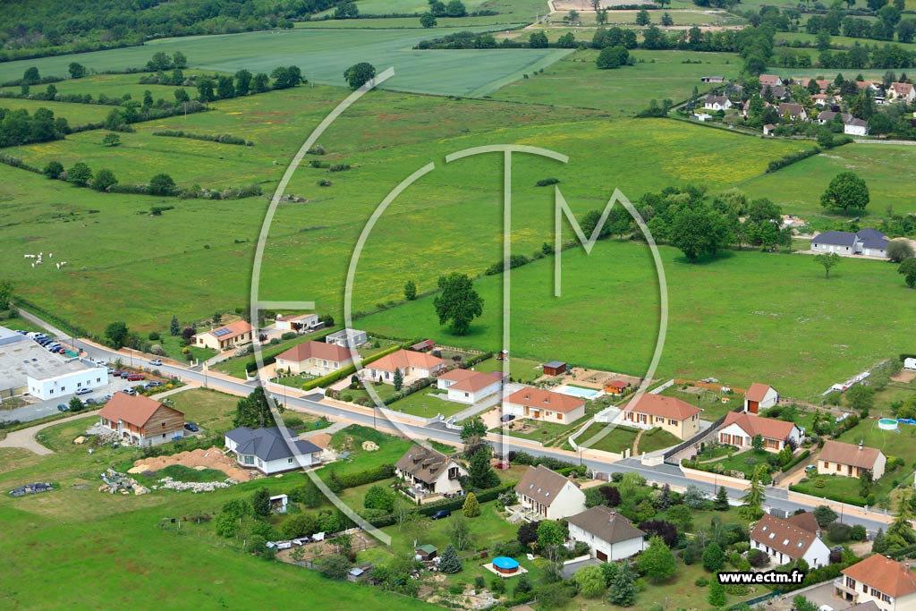 Photo arienne de Saint-Victor (Perreguines)