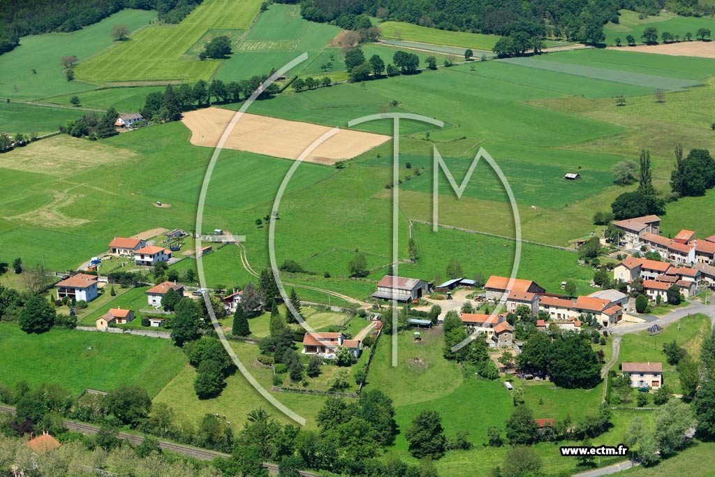 Photo arienne de Lavote-sur-Loire (Veyrac)