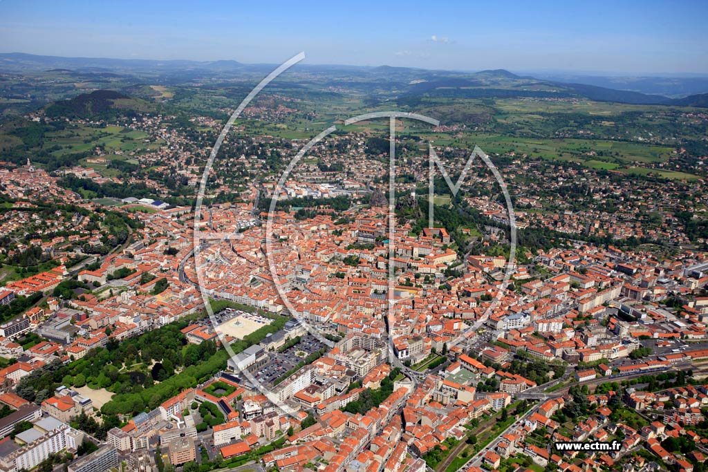 Photo arienne de Le Puy-en-Velay