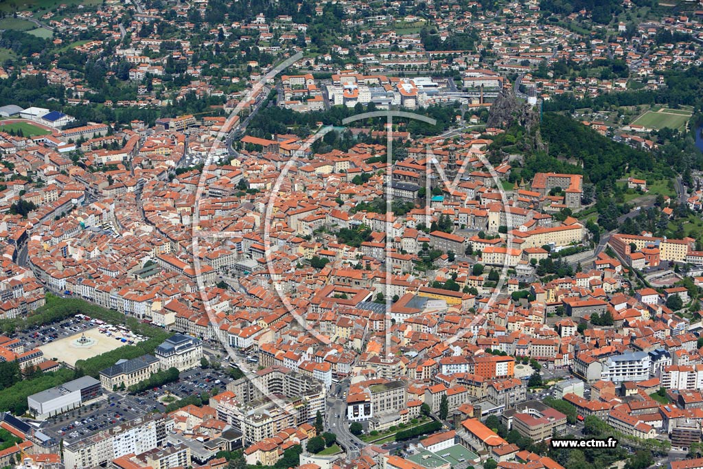Photo arienne de Le Puy-en-Velay