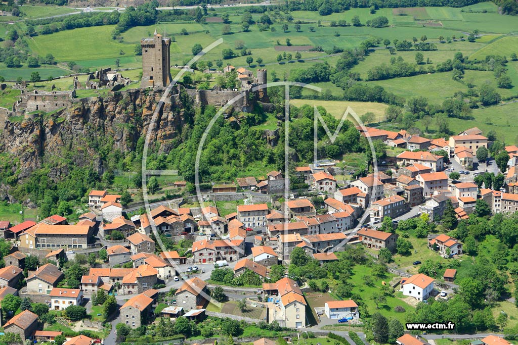 Photo arienne de Polignac