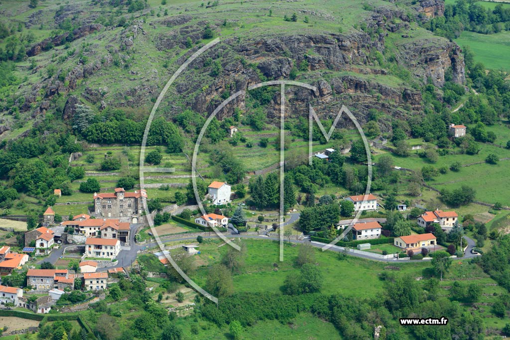 Photo arienne de Polignac (Cheyrac)