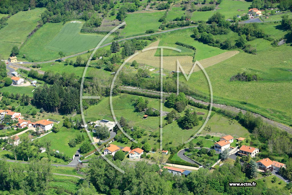 Photo arienne de Polignac (Les Estreys)