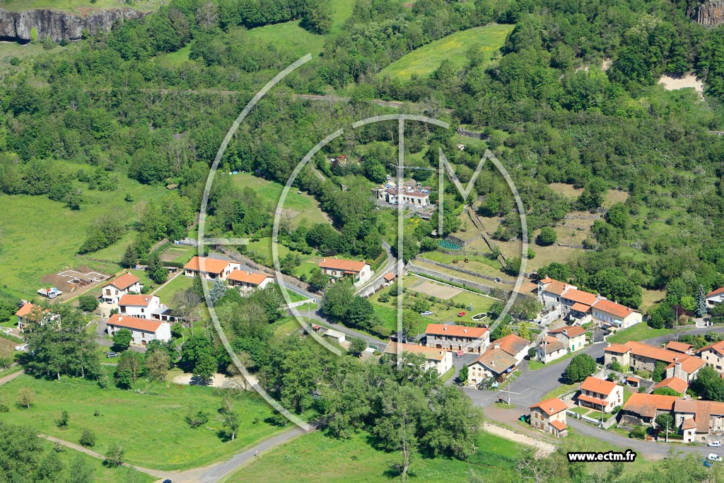 Photo arienne de Polignac (Les Estreys)