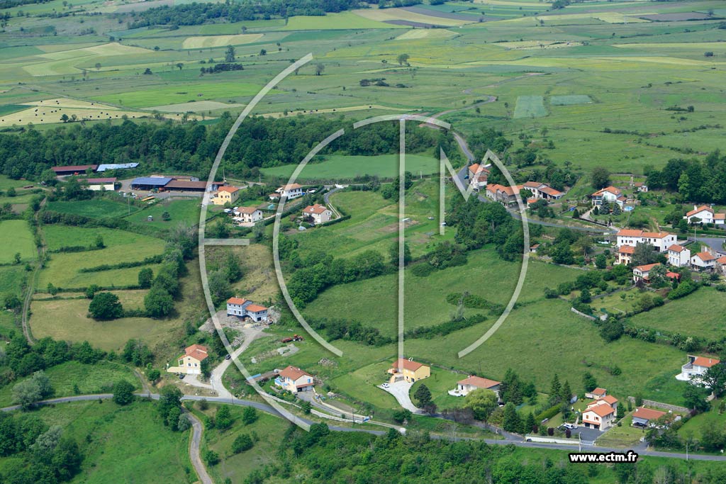 Photo arienne de Polignac (Marnhac)