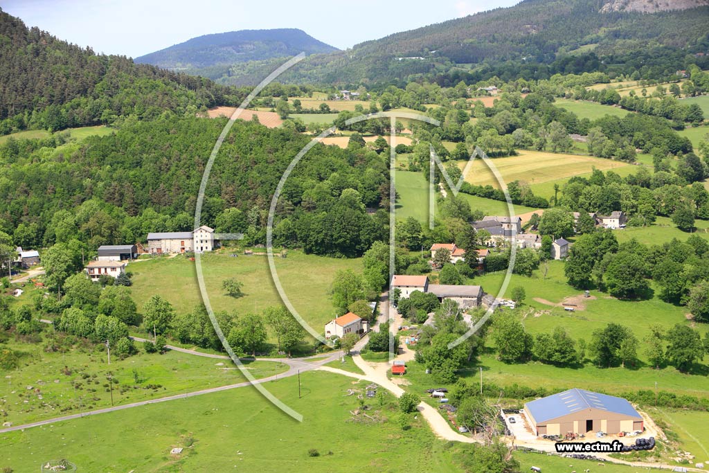 Photo arienne de Saint-tienne-Lardeyrol (Pailhaire)