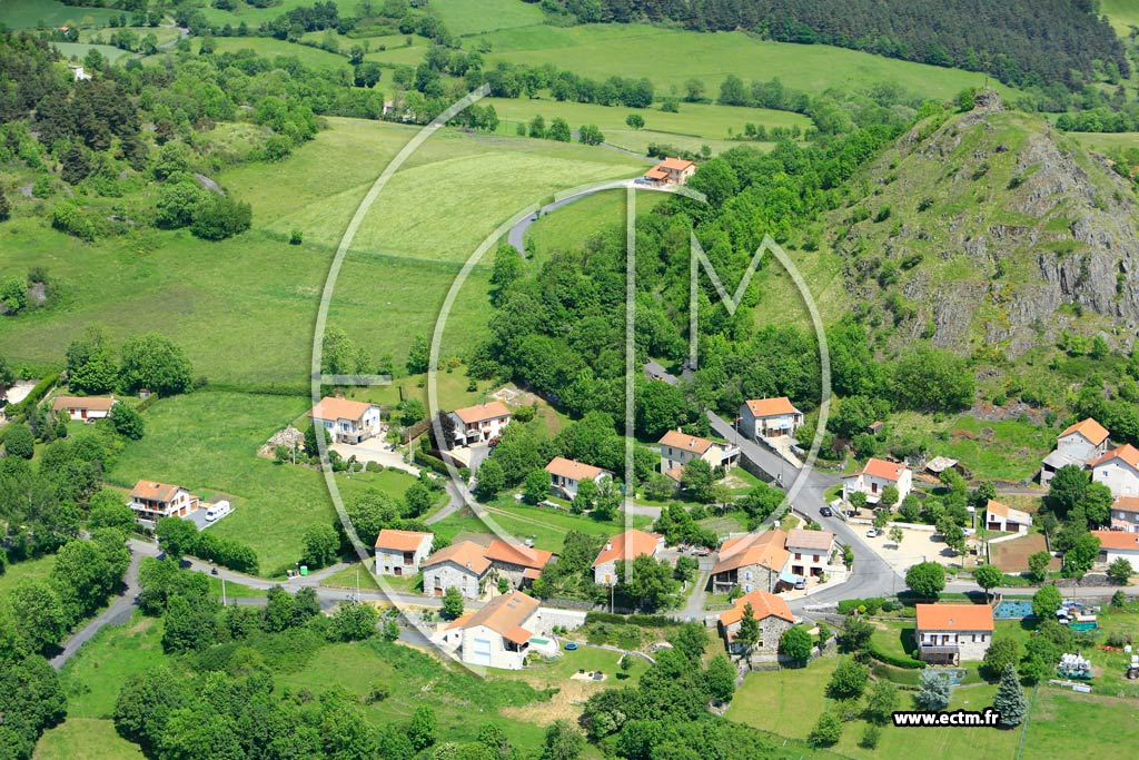 Photo arienne de Saint-Germain-Laprade (Servissac)