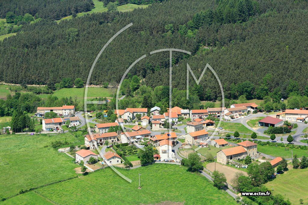 Photo arienne de Saint-Pierre-Eynac (Marnhac)
