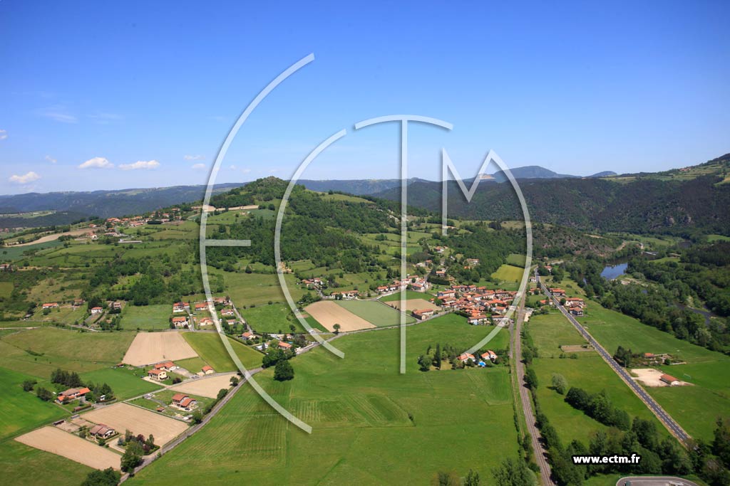 Photo arienne de Saint-Vincent (Cheyrac)