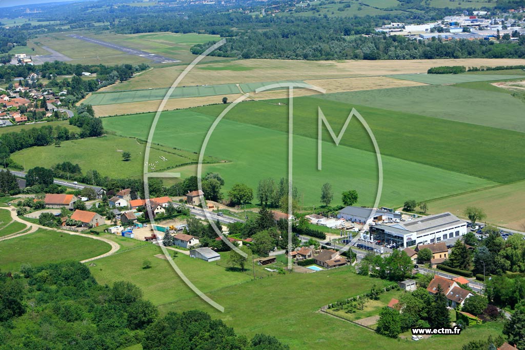Photo arienne de Bellerive-sur-Allier (Les Calabres)