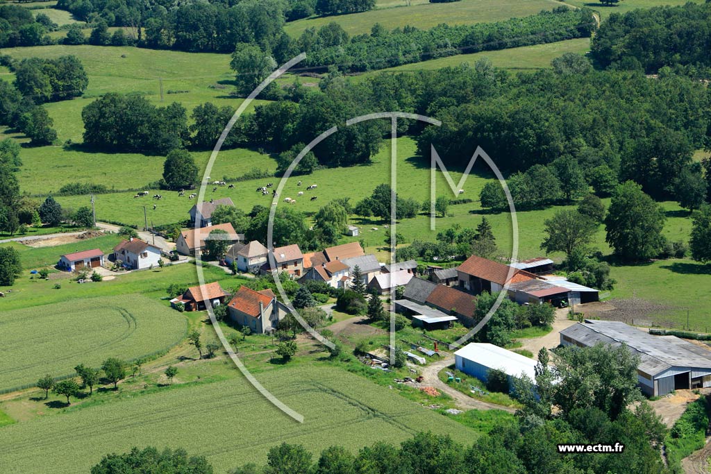 Photo arienne de Brugheas (Les Bois Duns)