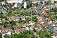 03100 Montluon - photo - Montluon (La Caserne-Les Guineberts)