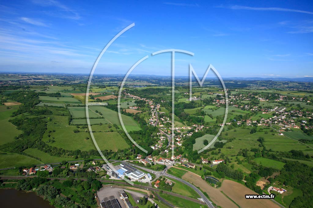 Photo arienne de Creuzier-le-Vieux (Laudemarire)