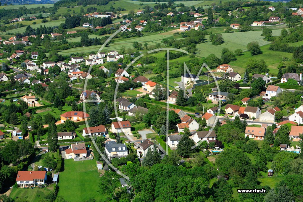Photo arienne de Creuzier-le-Vieux (Les Dauriers)