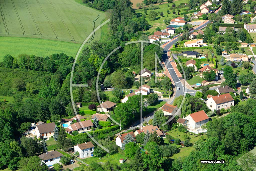 Photo arienne de Creuzier-le-Vieux (Rhue)