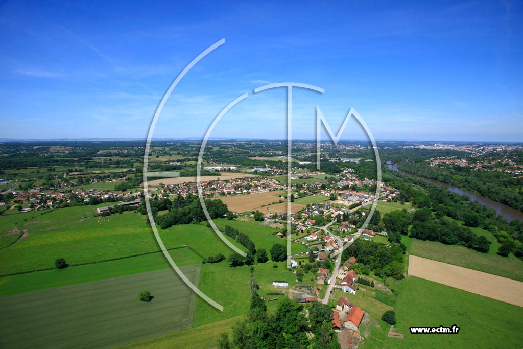 Photo arienne de Hauterive (Le Mousson)