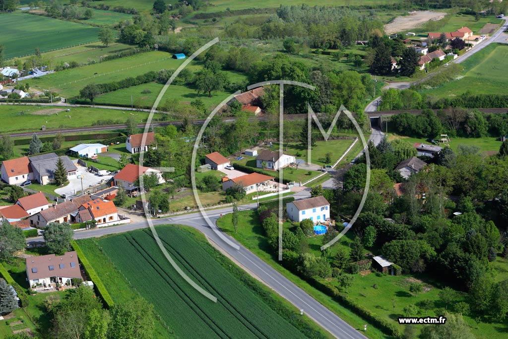 Photo arienne de Saint-Rmy-en-Rollat (Gravire)