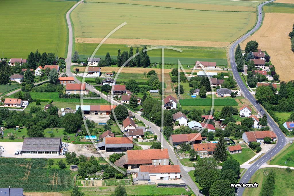 Photo arienne de Longwy-sur-le-Doubs