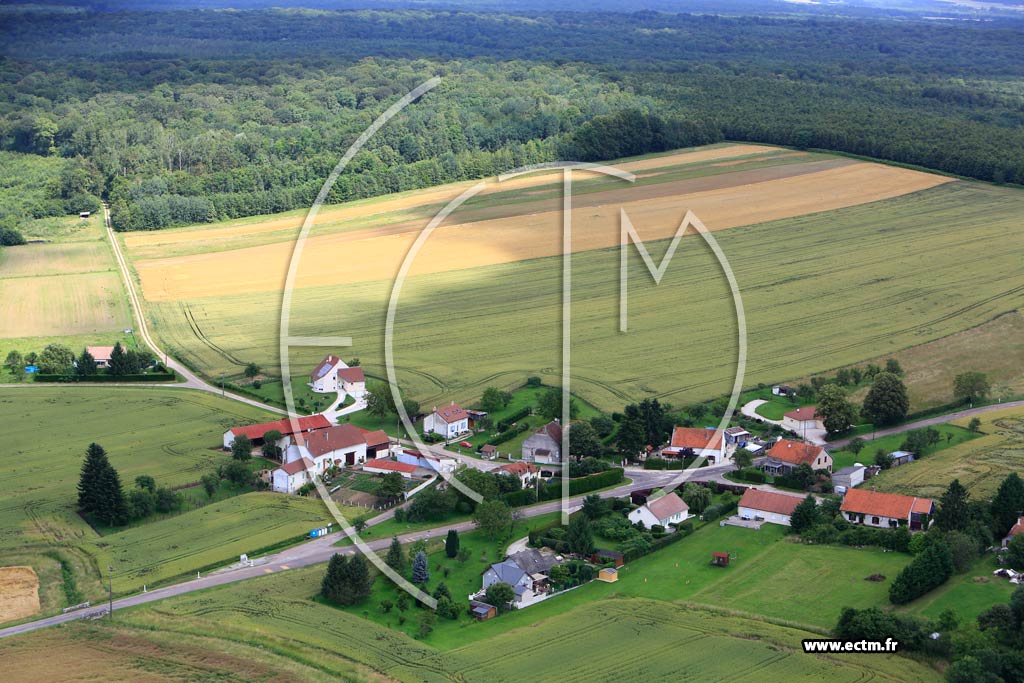 Photo arienne de Magny-Montarlot (Montarlot)