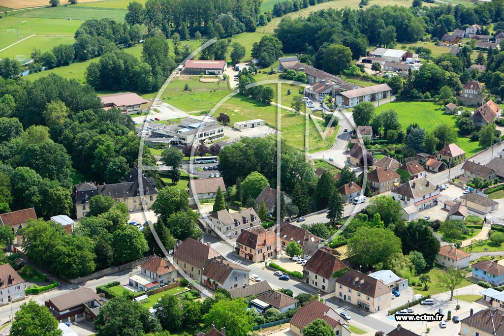 Photo arienne de Mont-sous-Vaudrey