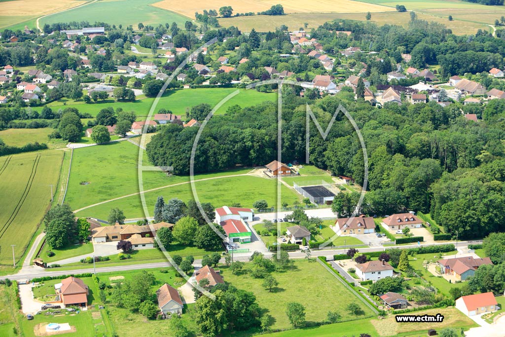 Photo arienne de Mont-sous-Vaudrey