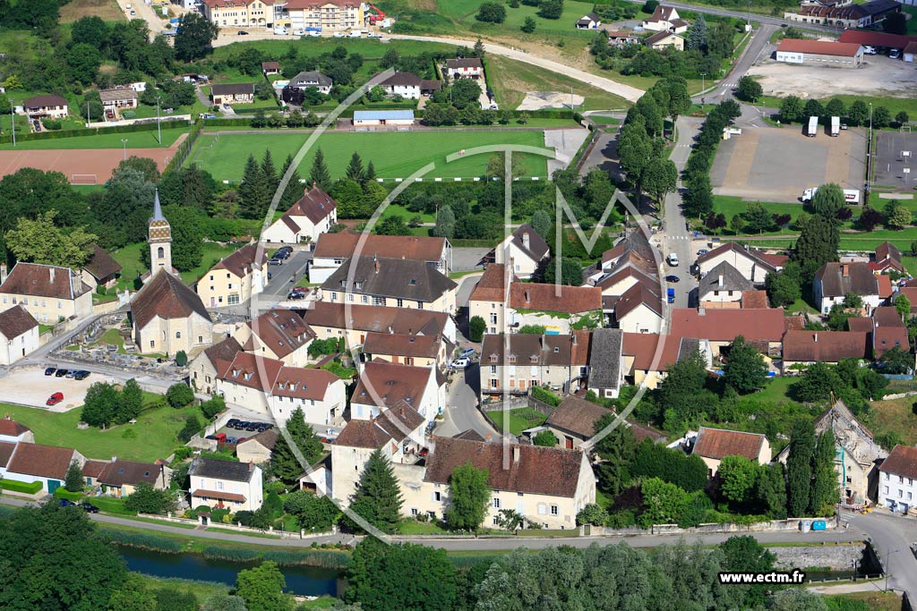 Photo arienne de Rochefort-sur-Nenon