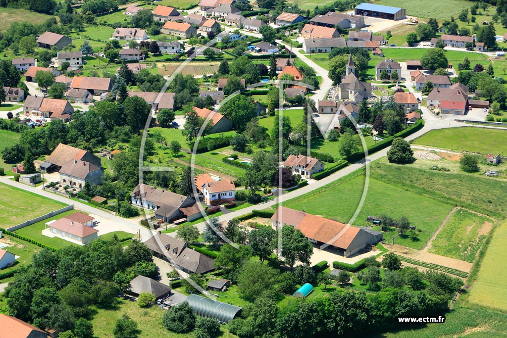 Photo arienne de Saint-Loup