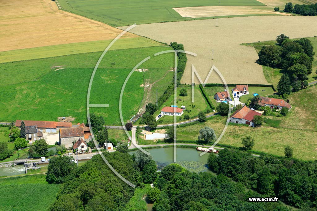 Photo arienne de Saint-Symphorien-sur-Sane