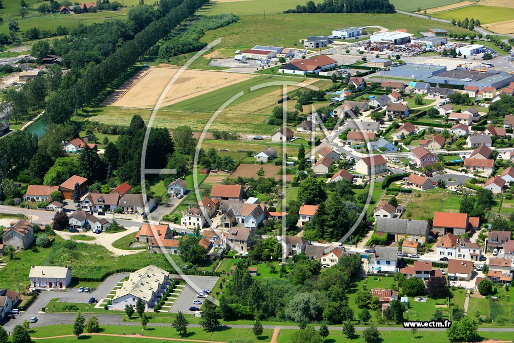 Photo arienne de Saint-Usage