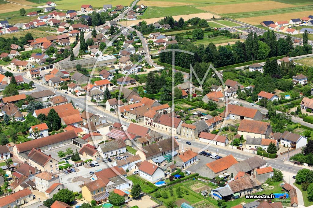 Photo arienne de Saint-Usage
