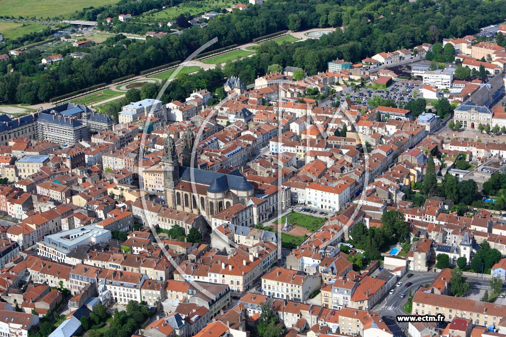 Photo arienne de Lunville