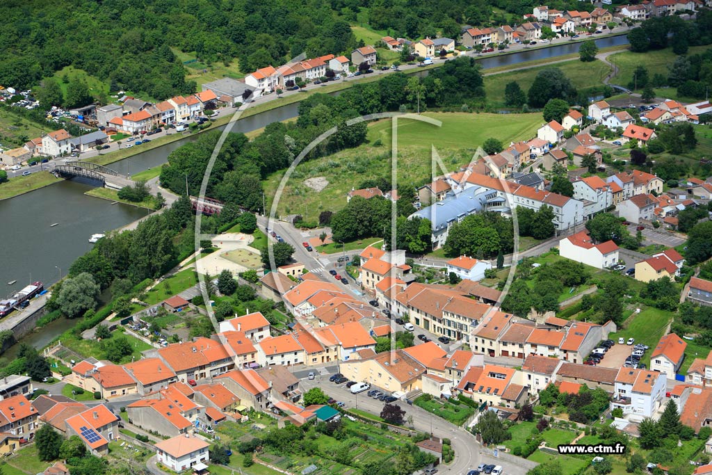 Photo arienne de Dombasle-sur-Meurthe