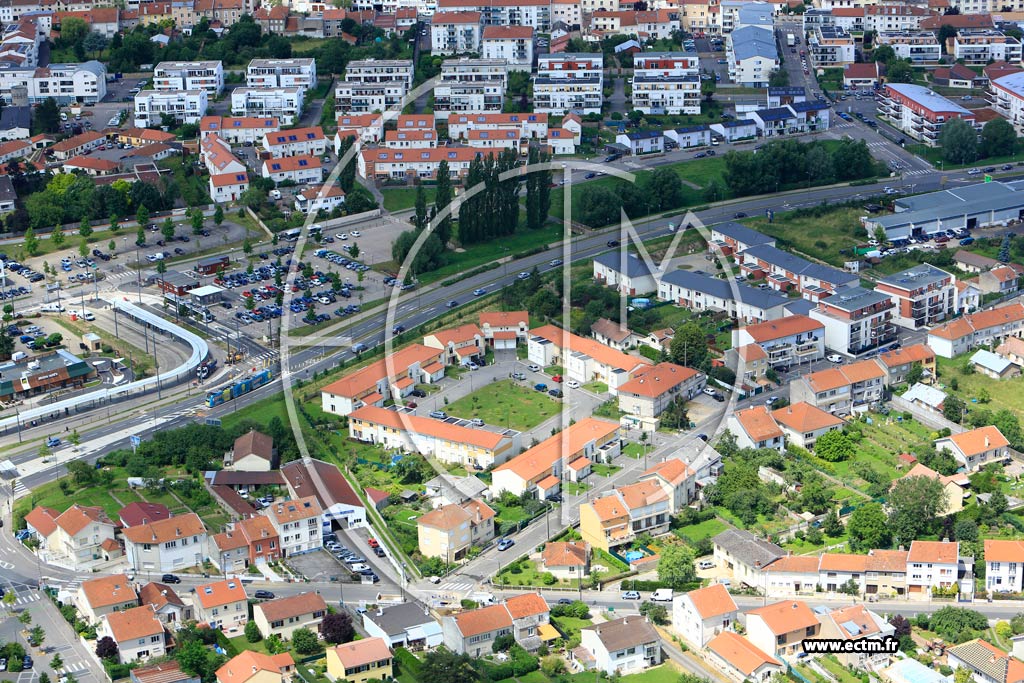 Photo arienne de Essey-ls-Nancy (Le Breuil)