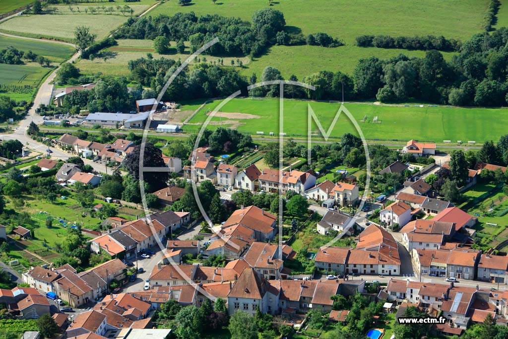 Photo arienne de Lay-Saint-Christophe