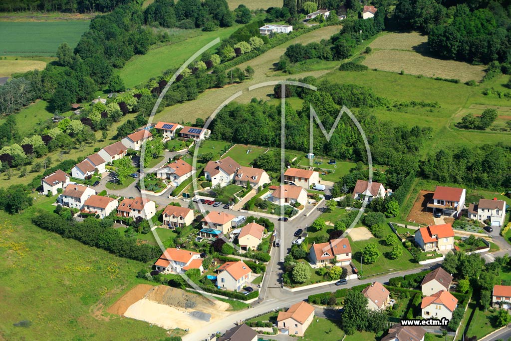 Photo arienne de Lay-Saint-Christophe