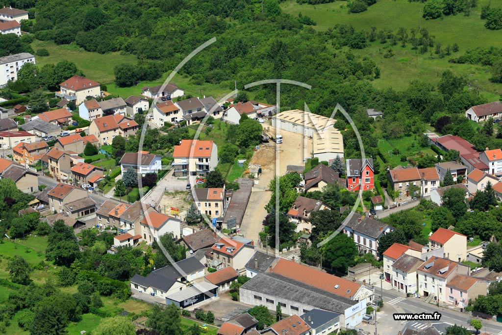Photo arienne de Neuves-Maisons (Le Bouchot)