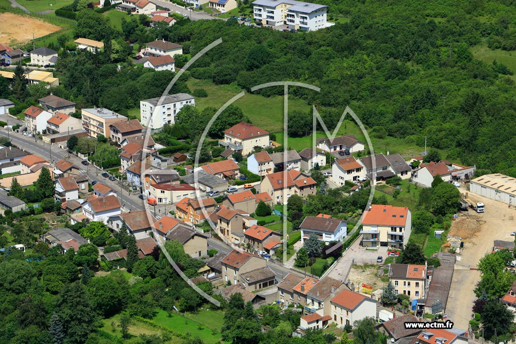 Photo arienne de Neuves-Maisons (Le Bouchot)
