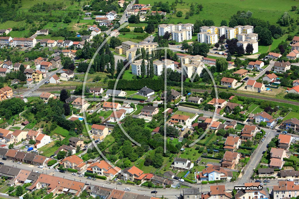 Photo arienne de Neuves-Maisons (Les Champs Monseigneur)