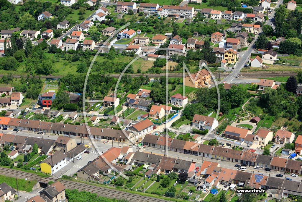 Photo arienne de Neuves-Maisons (Les Champs Monseigneur)