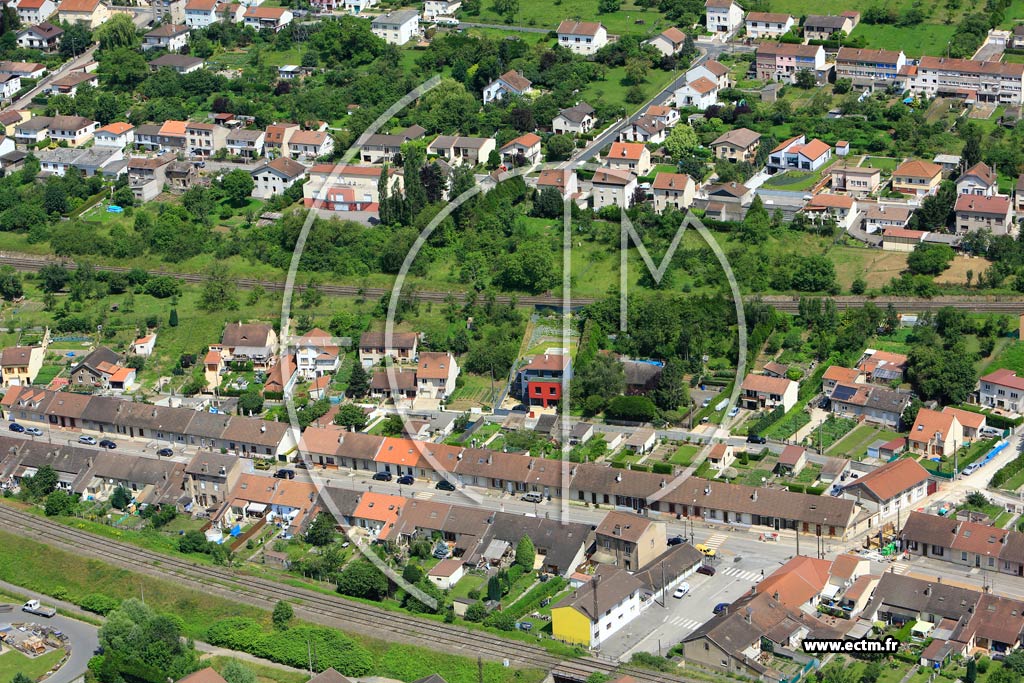 Photo arienne de Neuves-Maisons (Les Champs Monseigneur)