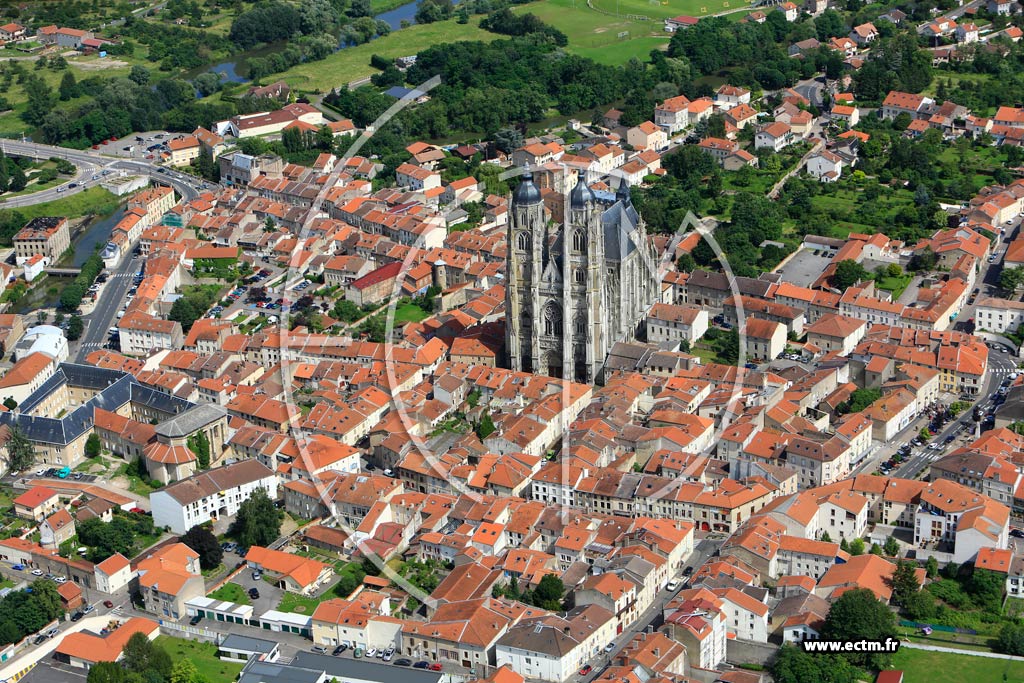 Photo arienne de Saint-Nicolas-de-Port