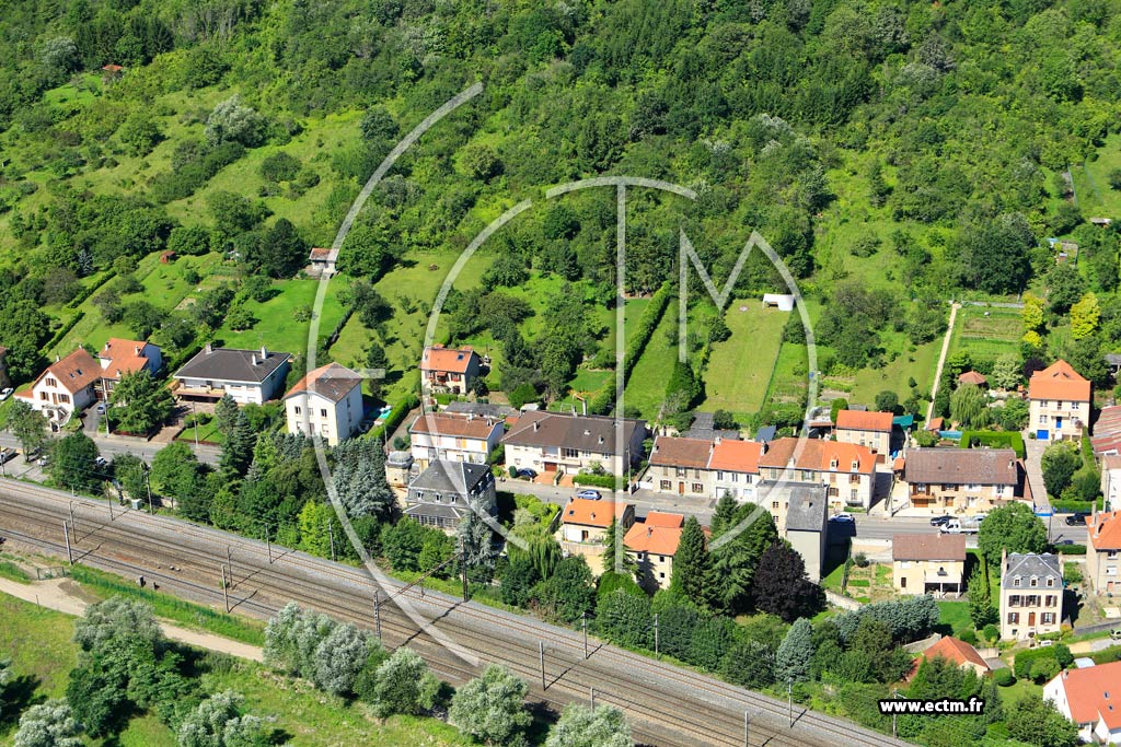 Photo arienne de Ars-sur-Moselle