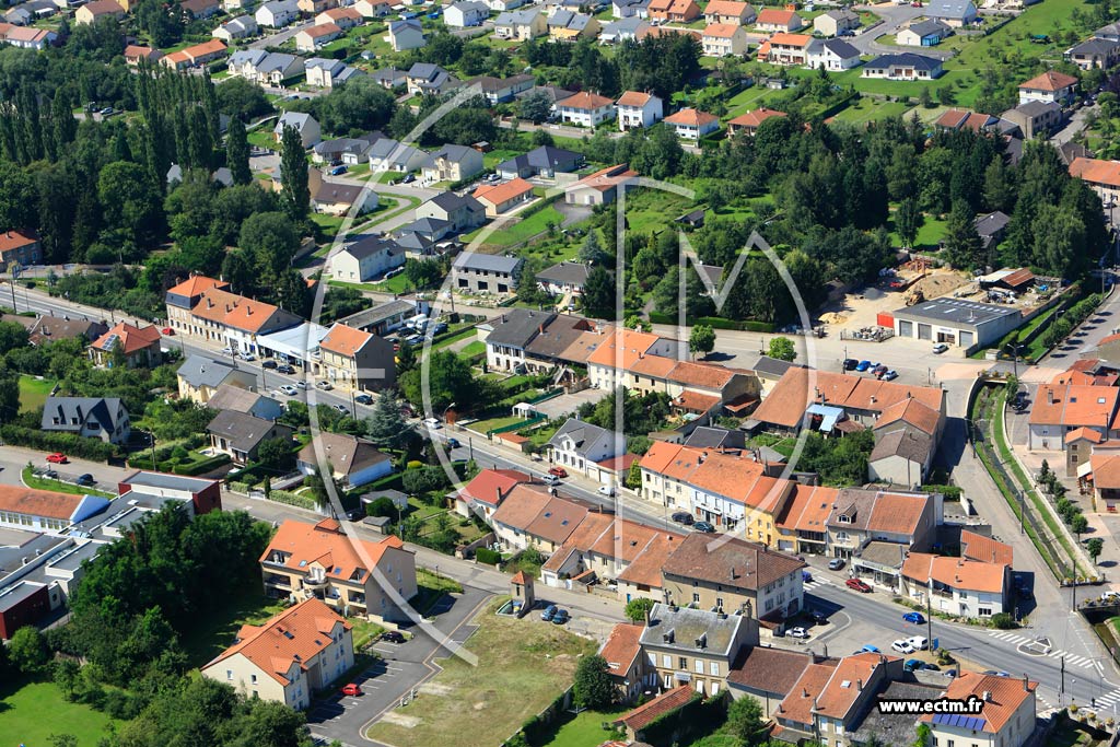Photo arienne de Courcelles-Chaussy