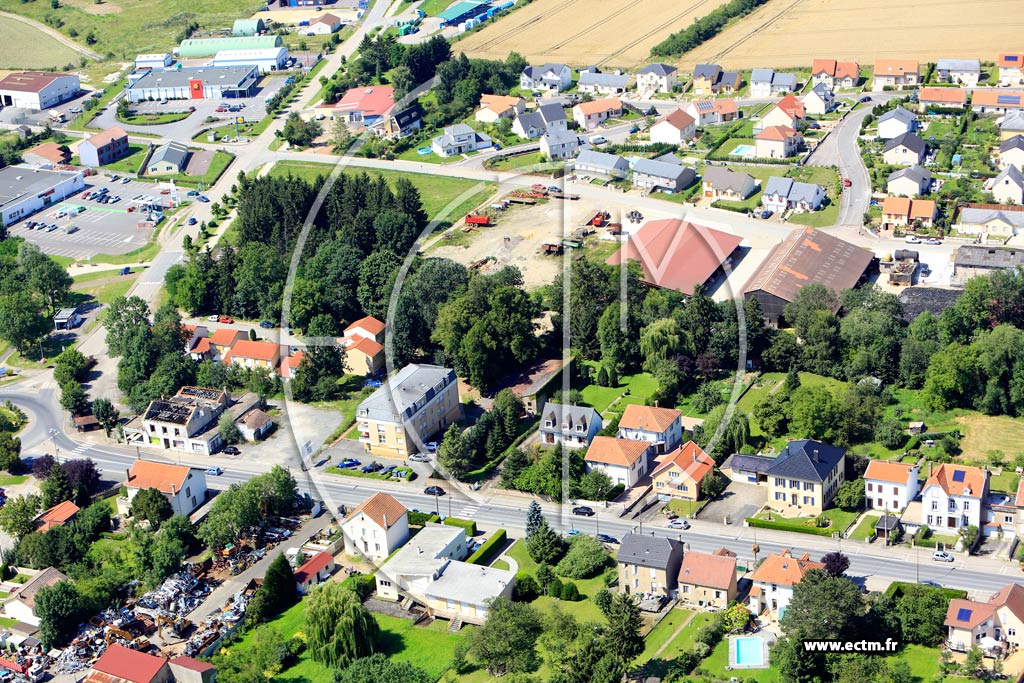 Photo arienne de Courcelles-Chaussy