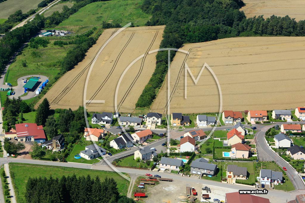 Photo arienne de Courcelles-Chaussy
