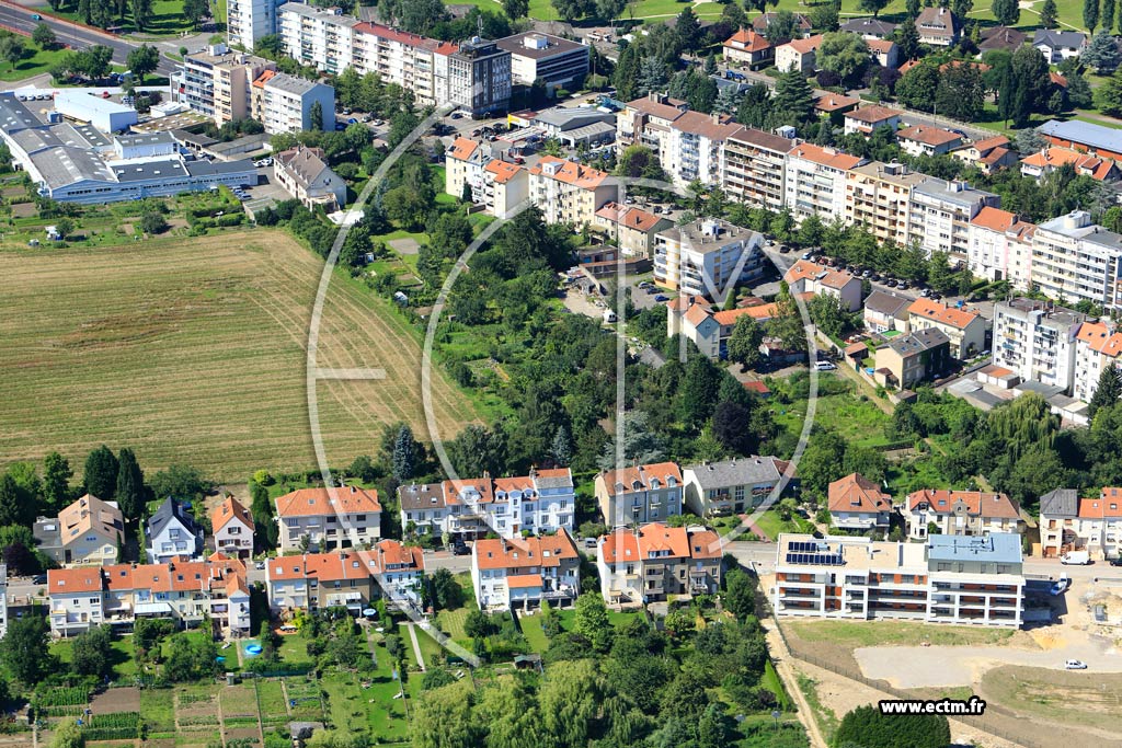 Photo arienne de Longeville ls Metz (le Saint Symphorien)