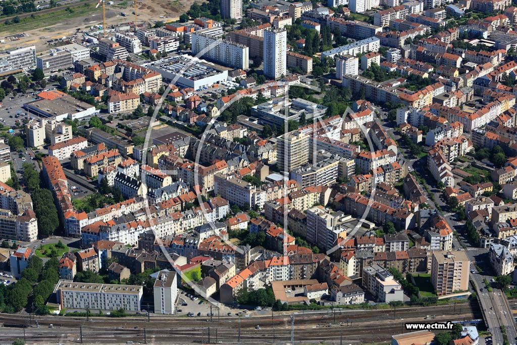 Photo arienne de Metz (Sablon)
